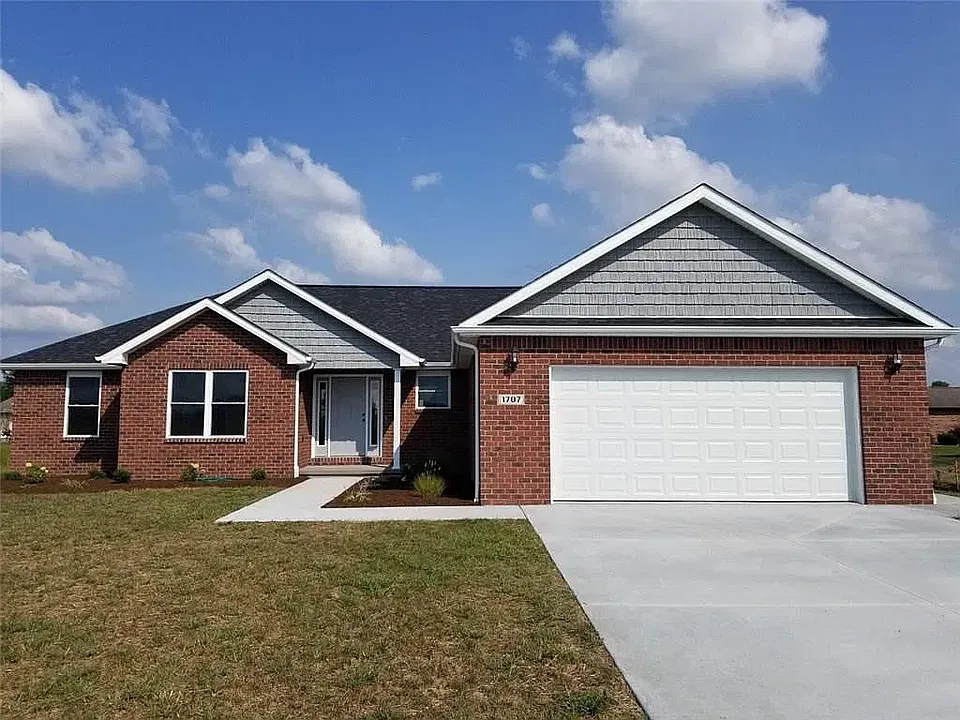 1707 Bell Ford Dr W