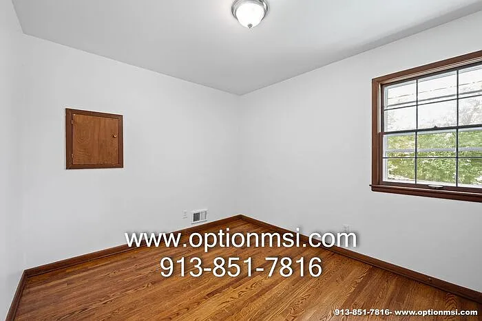 9401 Outlook Dr — Photo 12