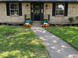 1206 N Cottonwood Dr, Richardson, TX 75080