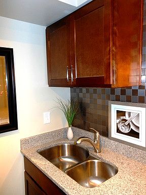 1st image of 1110 Town Centre Dr APT 04