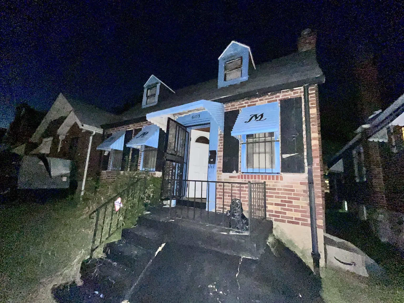 3 bed, 864 sqft, $995 — Photo 1
