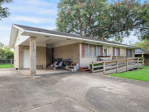 2nd image of 1809 Cole Dr
