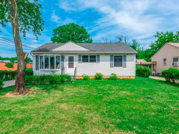 6127 W 130th St, Parma, OH 44130