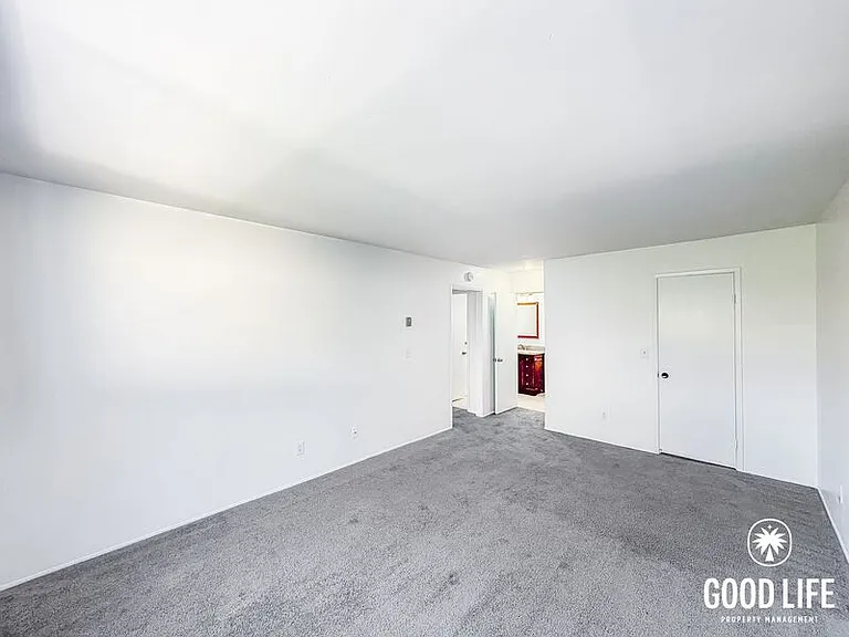 4651 Pico St #111 — Photo 11