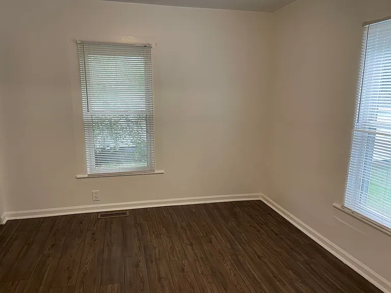 1732 McKnight Mill Rd — Photo 9