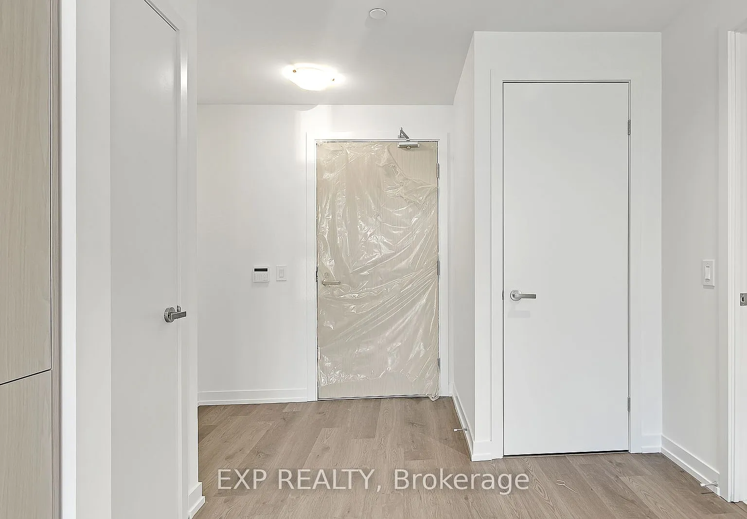 2 bed, $2,700 — Photo 3