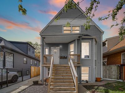 5039 W Eddy St, Chicago, IL, 60641