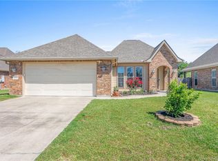 2218 Alexa Ln, Sulphur, LA 70663
