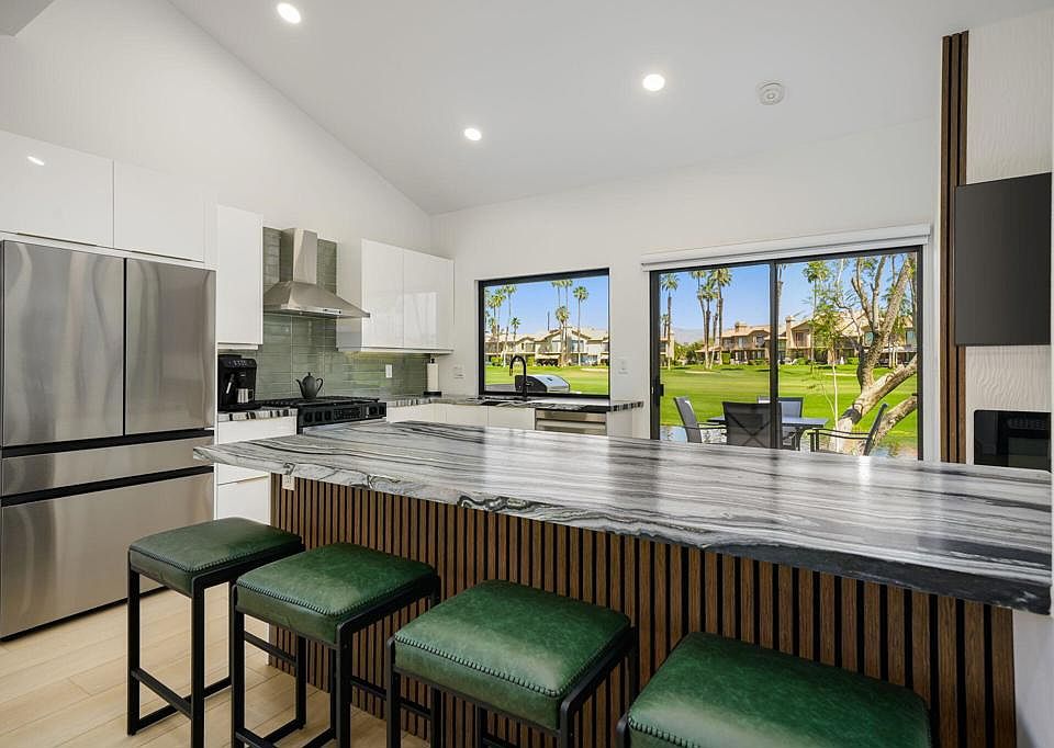 1st image of 38306 Gazania Cir