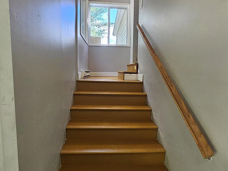 16 Monticello St #2 — Photo 9