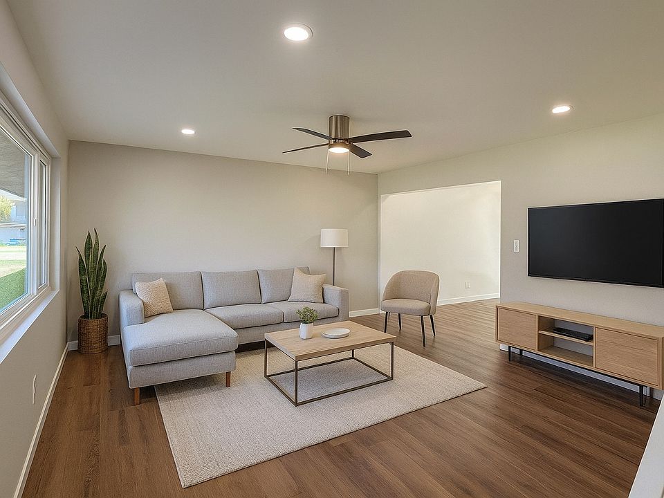 Freshly painted in a neutral color palette. (virtually staged)