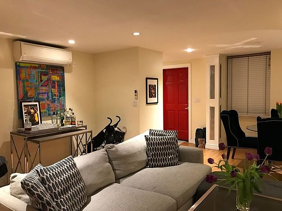 4th image of 446 W 44th St #1