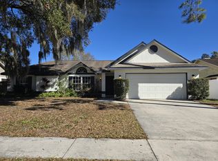 2106 Darlington Oak Dr, Seffner, FL 33584