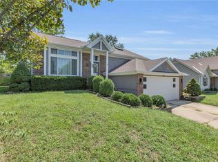 819 S 131st St, Bonner Springs, KS 66012