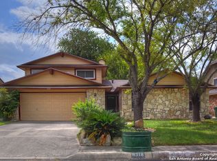 8318 Thorncliff Dr, San Antonio, TX 78250