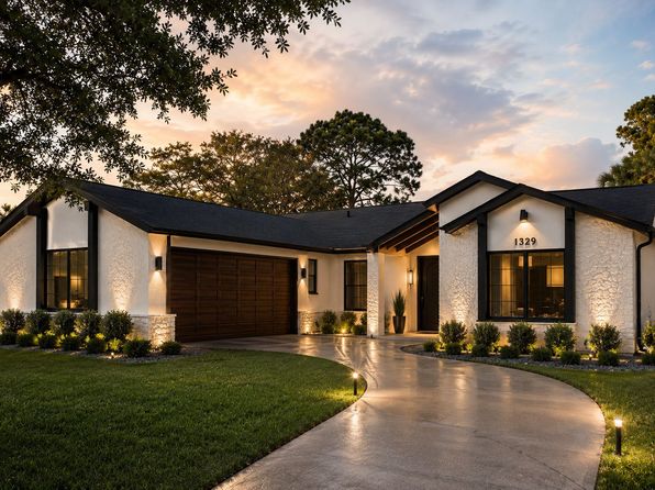 1329 Buccaneer Ct