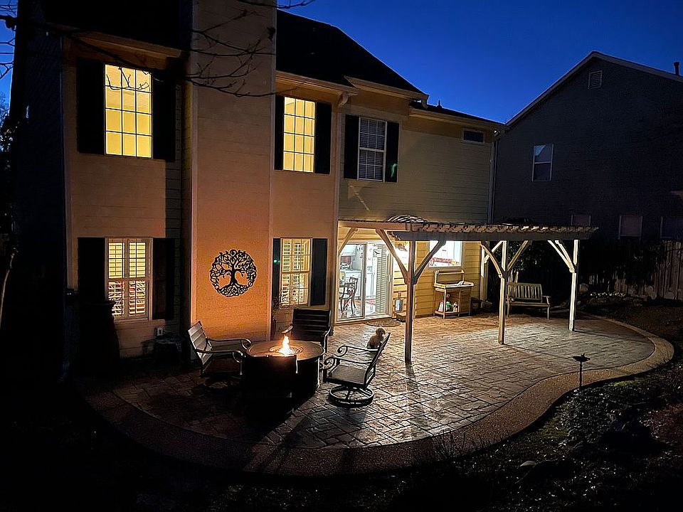 2nd image of 57 Whitlock Sq