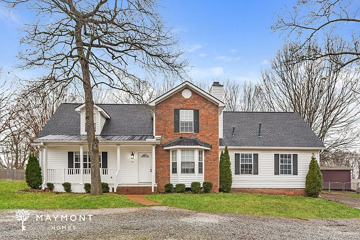 1st image of 109 Lone Oak Dr