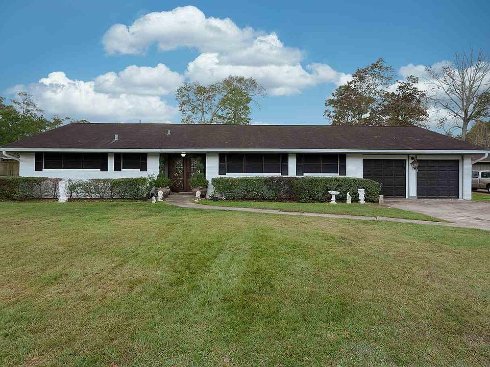 1st image of 4625 Gladys Ave
