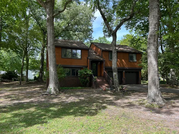 101 Timberlake Ct, Summerville, SC 29485