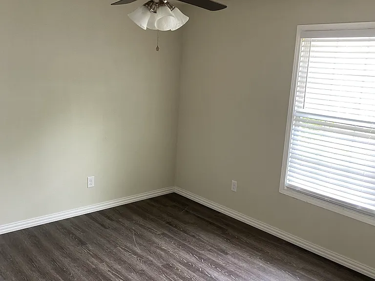 2812 Ennis Ave #A — Photo 5