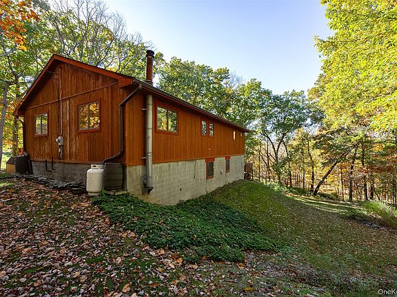 2nd image of 1259 N Anson Road