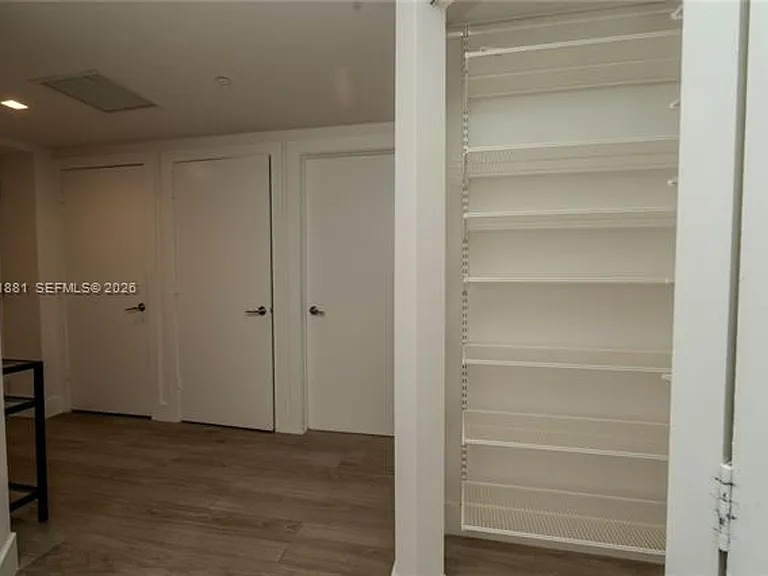 500 Brickell Ave #1407 — Photo 30