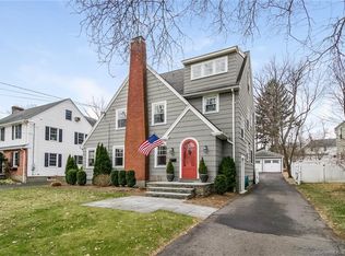 43 Garfield Rd, West Hartford, CT 06107