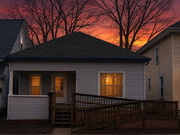 215 S Morton St, Kendallville, IN 46755