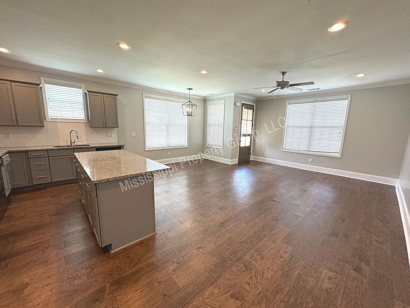 3BR/3.5BA For Rent — Photo 4