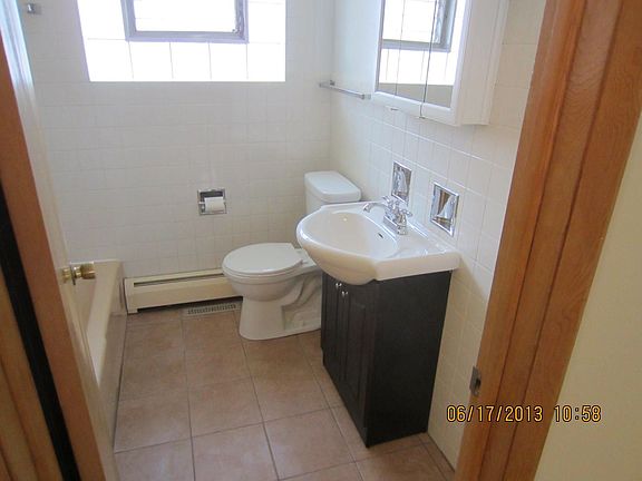 5th image of 3444 N Ozark Ave