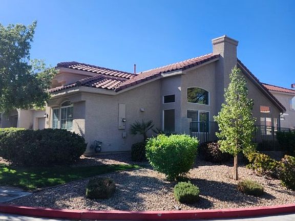 2nd image of 1756 Lily Pond Cir