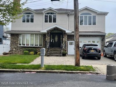 267 Lamport Blvd, Staten Island, NY, 10305
