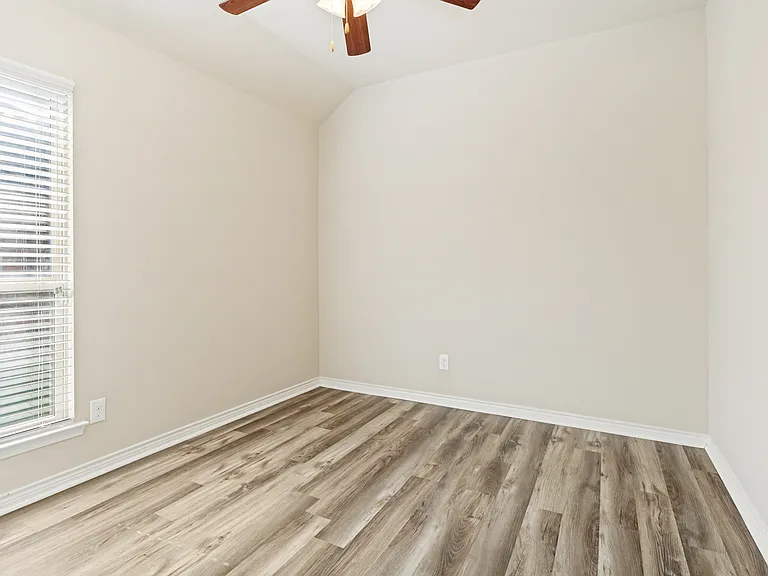 10017 Levelland Pl — Photo 9