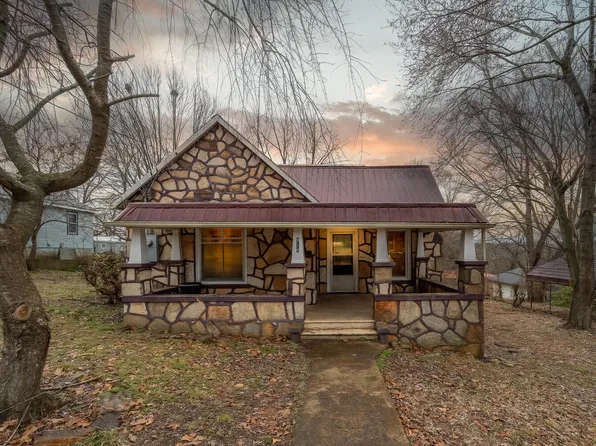 914 Vine Street, Thayer, MO 65791