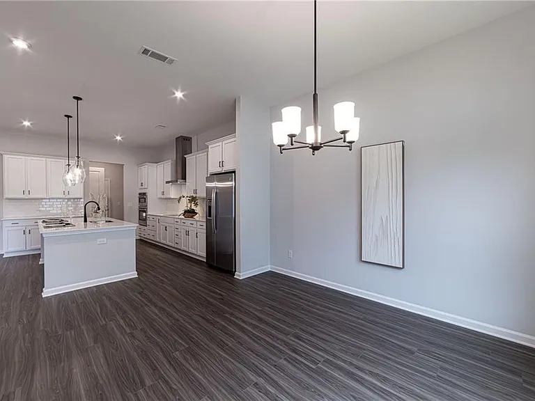 212 Birchwood Row — Photo 51