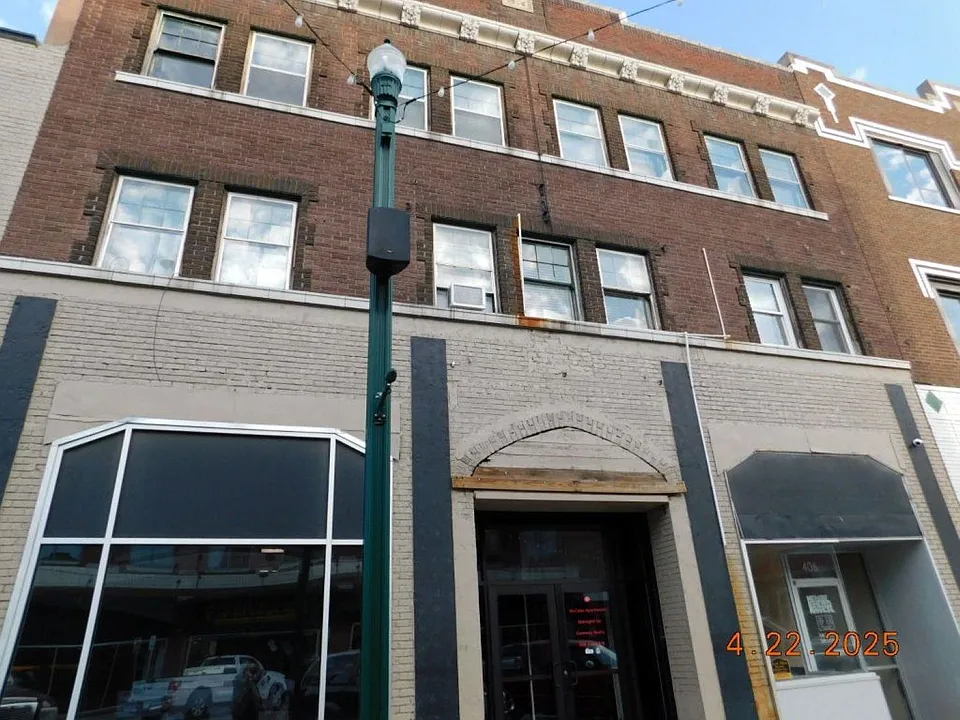 404 1/2 N Dewey St #5