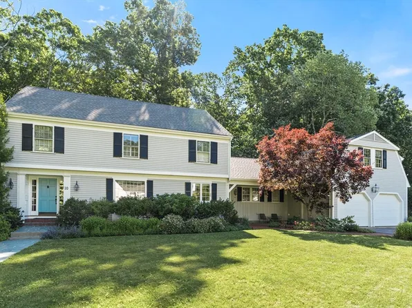 10 Colgate Rd, Wellesley, MA 02482