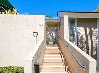 86 Oval Rd #4, Irvine, CA 92604