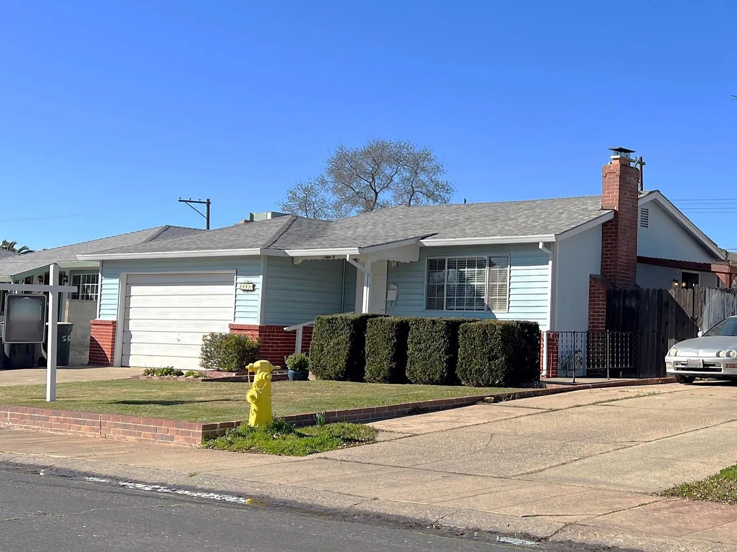 1029 Coloma Way photo 1