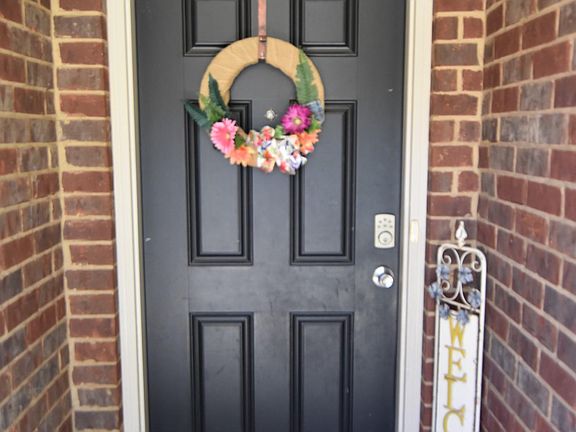3rd image of 383 Owl Dr
