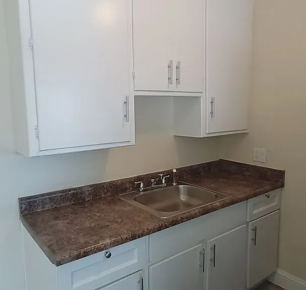 2501 Edison Ave #34 — Photo 12