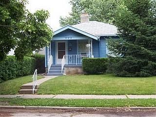 1st image of 220 Notre Dame Ave