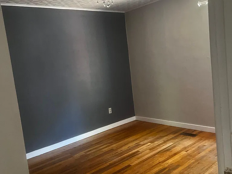 Bedroom2