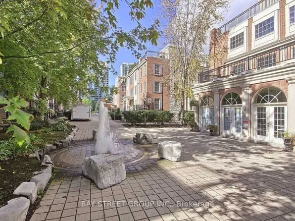 5 Everson Dr, Toronto, ON