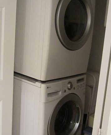 5th image of 36 Greenridge Ave APT 206