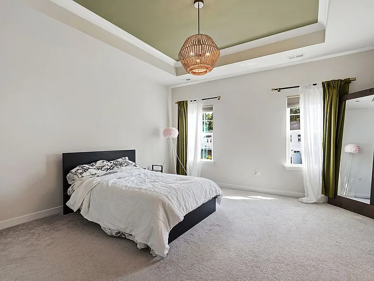 131 Callowhill Ln — Photo 24