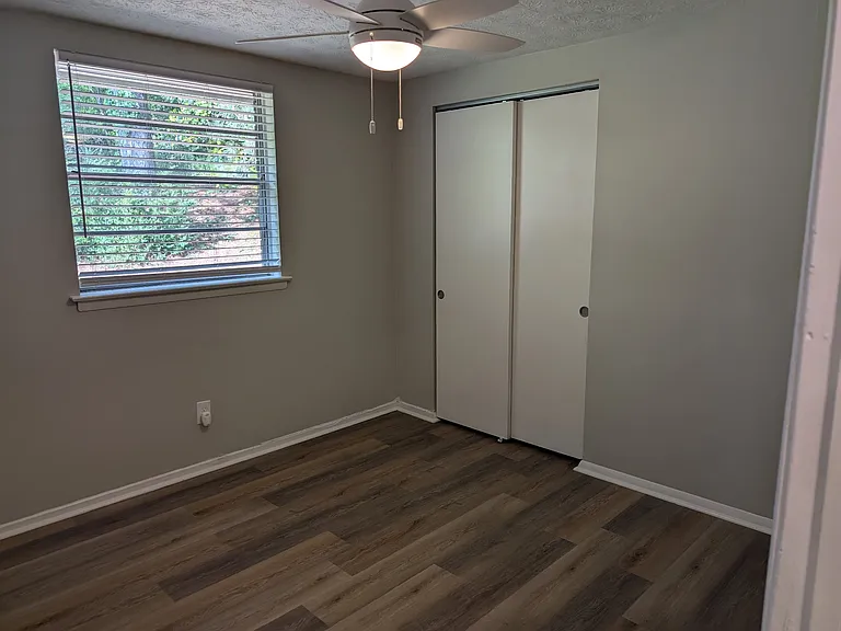 124 Magnolia Dr — Photo 8