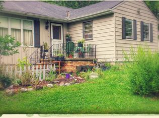 6094 Robertdale Rd, Bedford, OH 44146