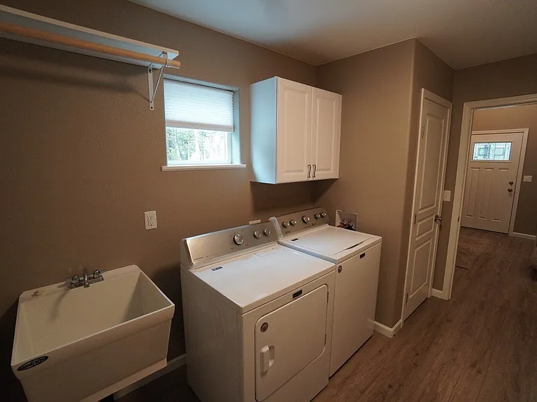 3251 S Edelweiss Dr #B — Photo 3